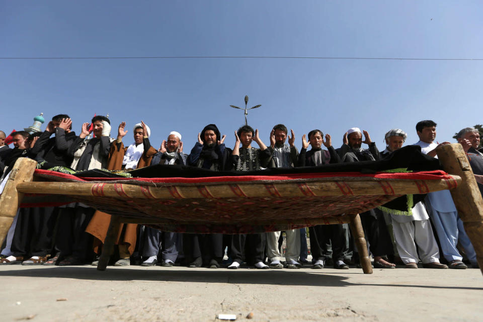 Militants attack Afghan Shiites during Ashura