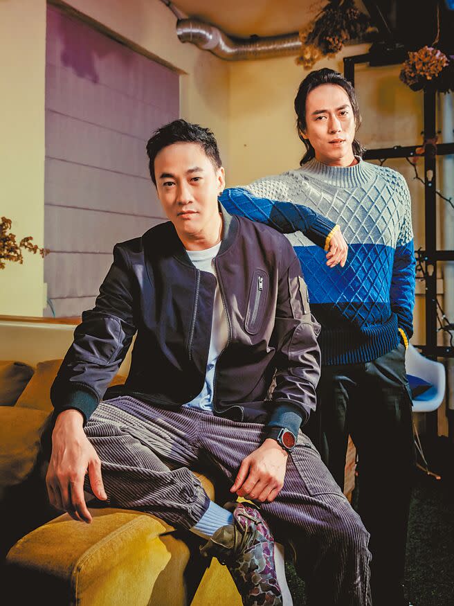 導演何潤東（左）與男主角莊凱勛昨分享合作的心情。（羅永銘攝）