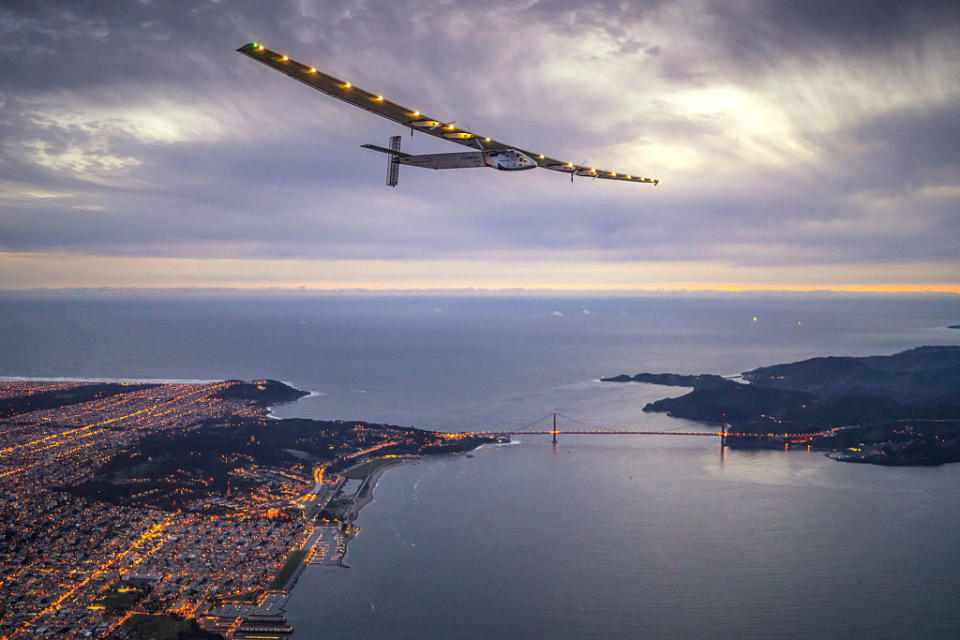 „Solar Impulse 2“: Historische Weltumrundung mit Sonnenkraft