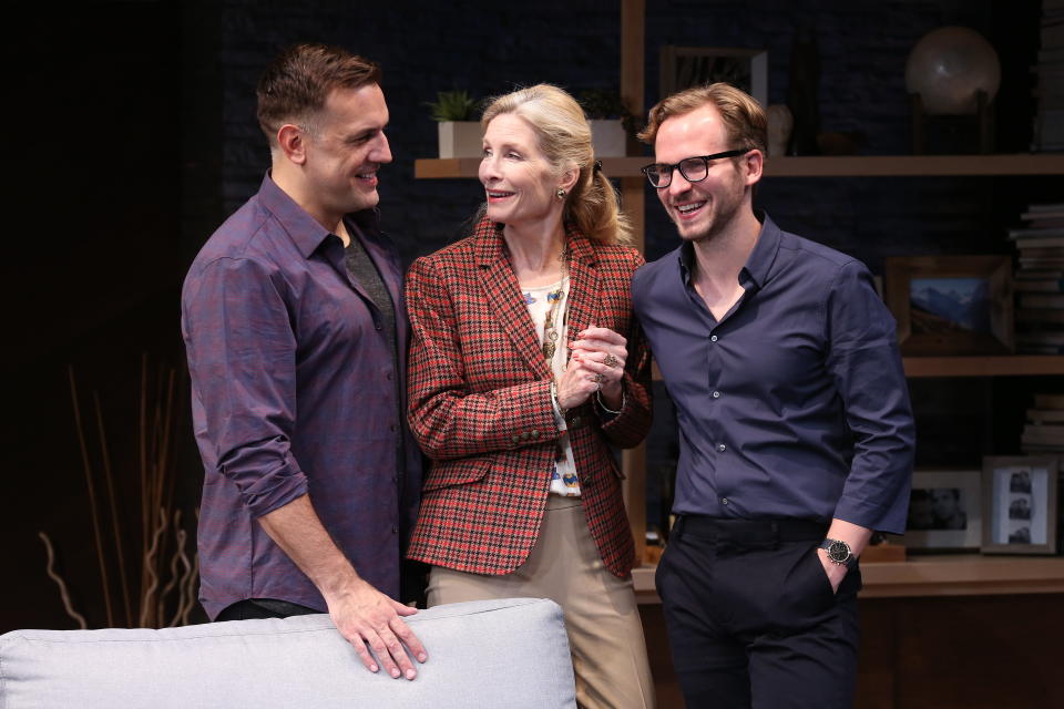 Anna Holbrook (center) plays Lydia, Daniel's doting but co-dependent mother, in "Daniel's Husband." (Photo: Carol Rosegg )