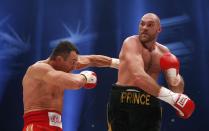 Boxing - Wladimir Klitschko v Tyson Fury WBA, IBF & WBO Heavyweight Title's - Esprit Arena, Dusseldorf, Germany - 28/11/15 Tyson Fury in action against Wladimir Klitschko during the fight Action Images via Reuters / Lee Smith Livepic