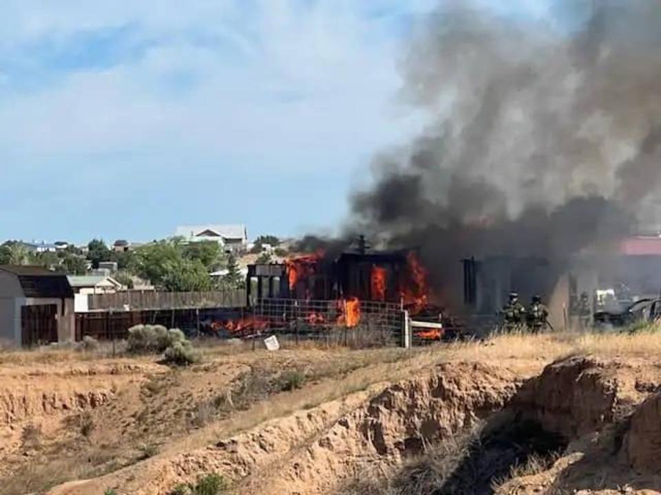 Plane crashes into home after taking off from nearby airport in Santa Fe, New Mexico (SFCS)