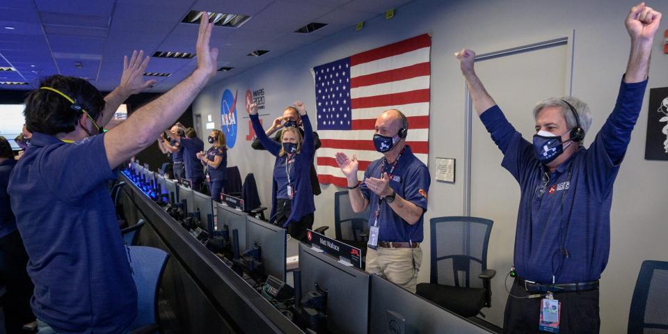 Mission_control_group_cheer full res