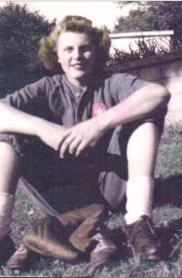 Louise Unkrich served as a riveter in Omaha, Nebraska, from 1943-1944.