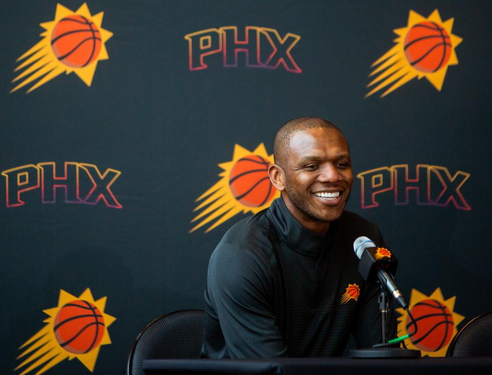 What will Phoenix Suns GM James Jones do at the 2024 NBA trade deadline?