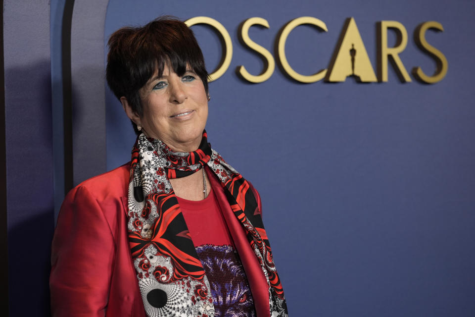 ARCHIVO - Diane Warren llega a los Premios de los Gobernadores el martes 9 de enero de 2024, en el Dolby Ballroom en Los Angeles. (Foto AP/Chris Pizzello, archivo)