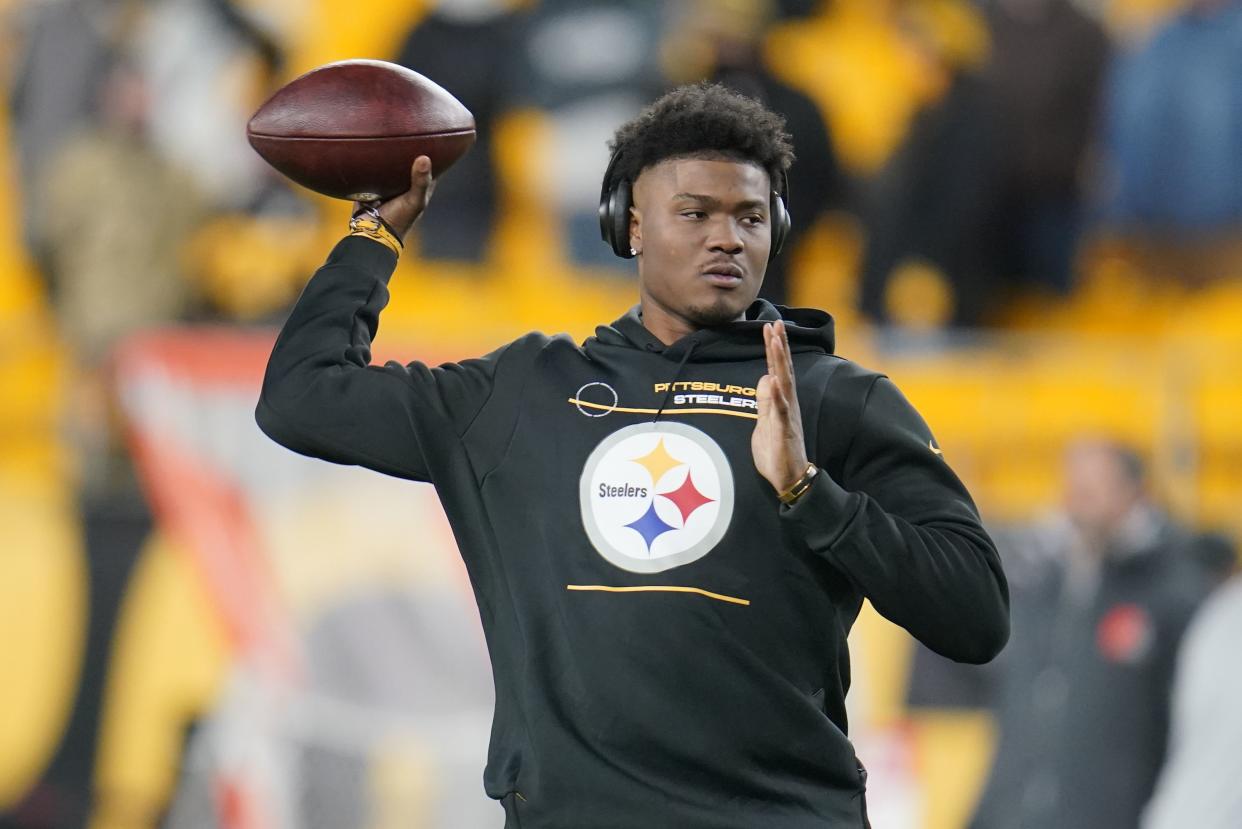 Pittsburgh Steelers quarterback Dwayne Haskins was killed in an auto accident Saturday, April 9, 2022, in Florida. Haskins' death was confirmed by the Steelers. The 24-year-old Haskins was a first-round draft choice of Washington in 2019 and started seven games, going 2-5 as a rookie. He was 1-5 in six starts the next season for the team, then was released on Dec. 29, 2020. A few weeks later, he was signed by Pittsburgh, but did not play in the 2021 season.