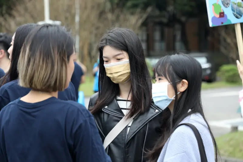 ▲教育部規劃提供一般身份校內住宿生每名每學期補貼5000元、經濟弱勢身份者，則以補貼7000元為原則。（圖／NOWnews資料照）