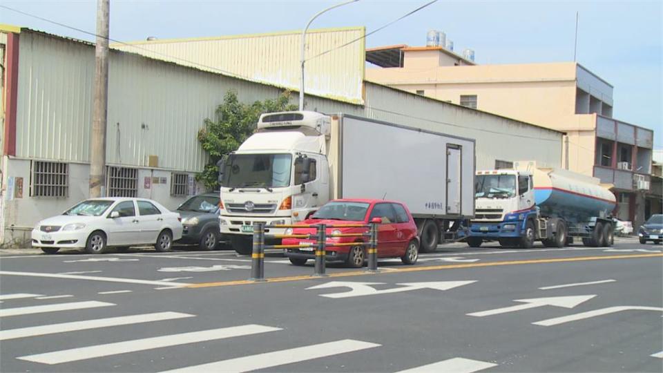 馬路辦跨欄賽？　新型防撞護欄首度進駐中部