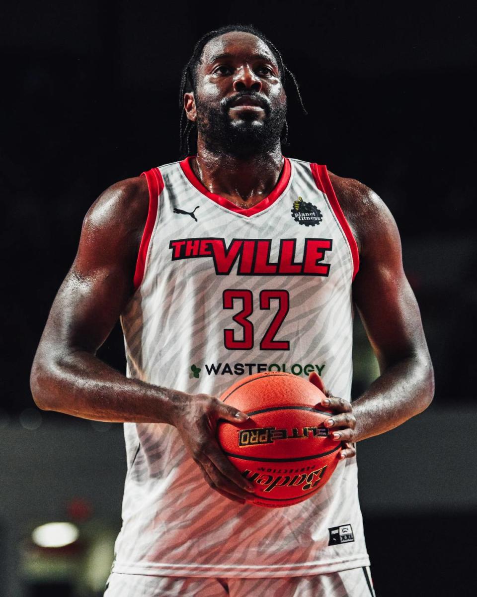 Chinanu Onuaku had 14 points and 22 rebounds in The Ville’s loss to La Familia in the TBT on Monday night.