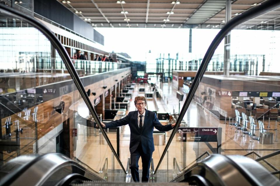 Engelbert Lütge Daldrup, Vorsitzender der Geschäftsführung der Flughafen Berlin Brandenburg GmbH, im neuen Flughafen BER.<span class="copyright">Reto Klar / FUNKE Foto Services</span>