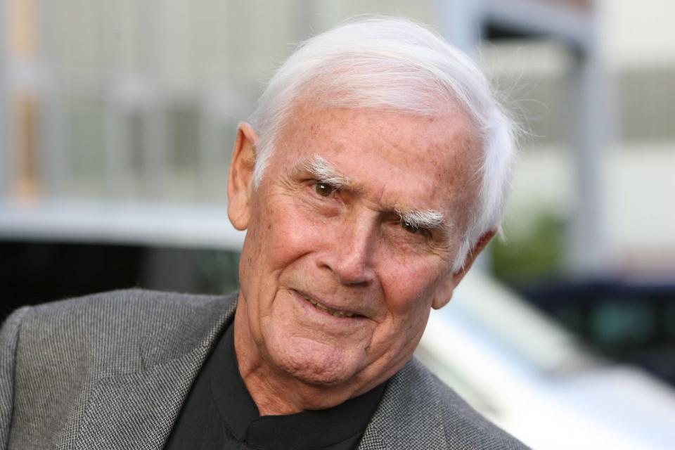 Joachim Fuchsberger wäre am 11. März 95 Jahre alt geworden. (Bild: 2006 Getty Images / Ralf Juergens)