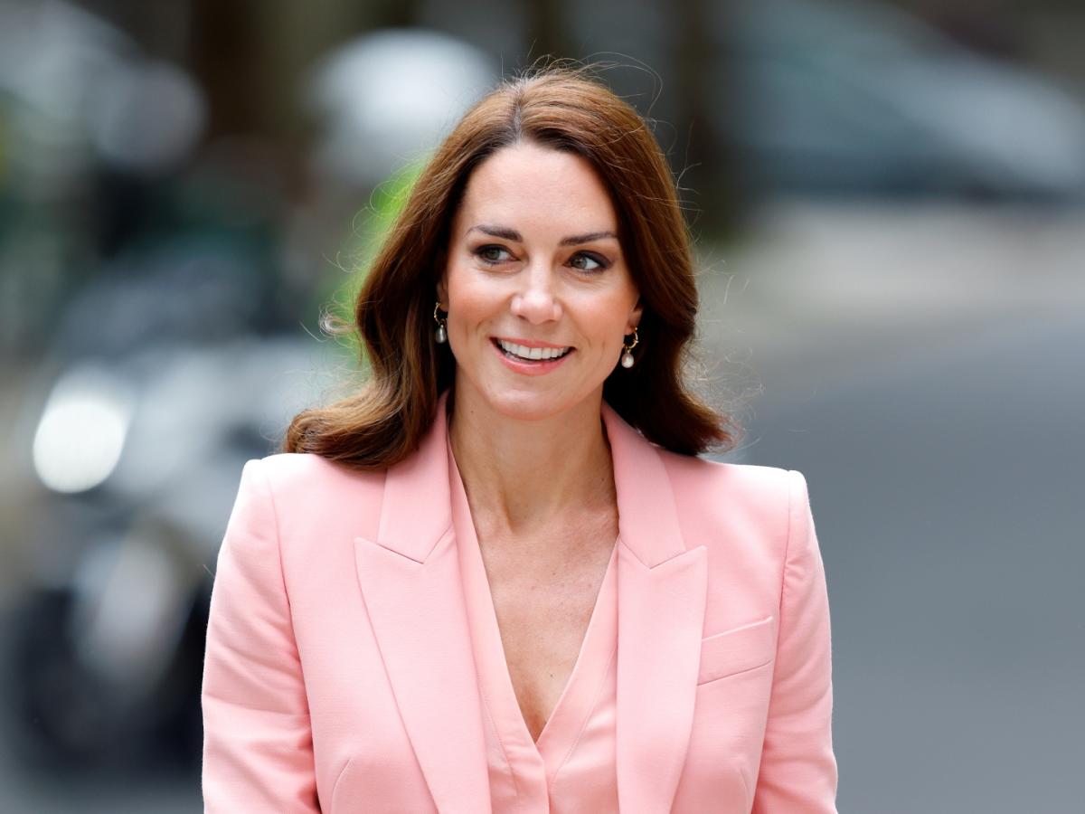 Kate Middleton Was All Business in a Pink Suit