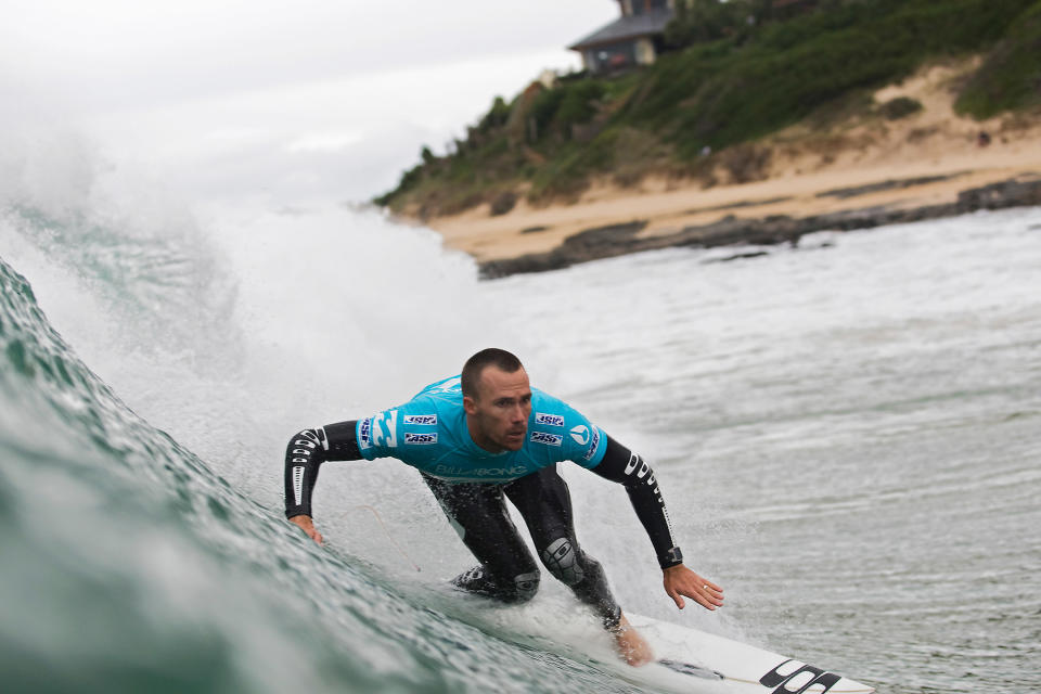 Tras una pelea afuera de un bar en Australia, falleció Chris Davidson, una leyenda del surf internacional. (Foto: Kelly Cestari/World Surf League vía Getty Images)