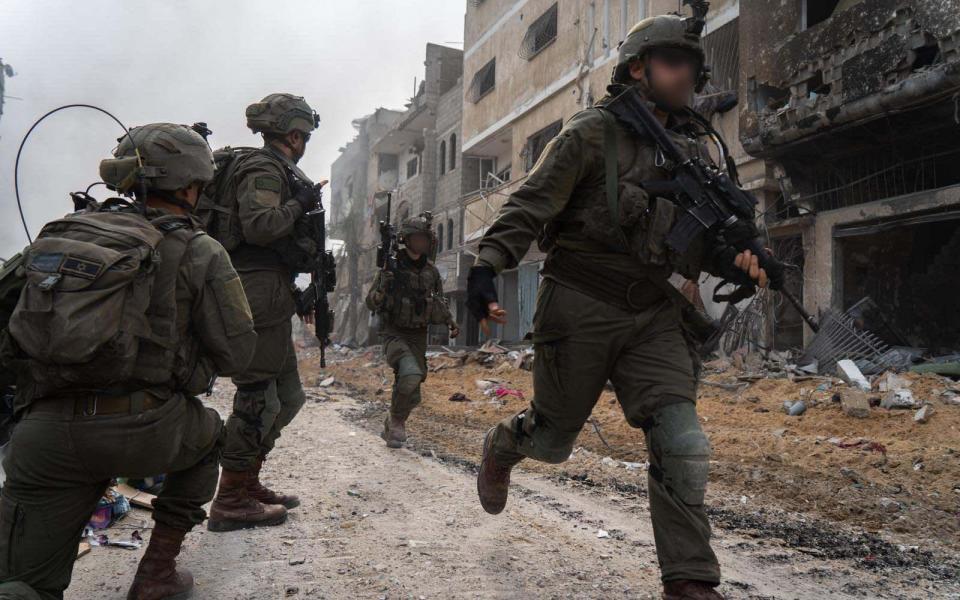 Photos of IDF activity in Gaza