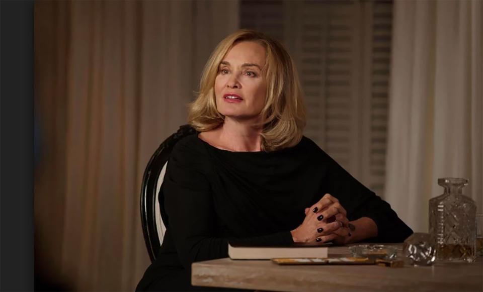 jessica lange as fiona goode, american horror story