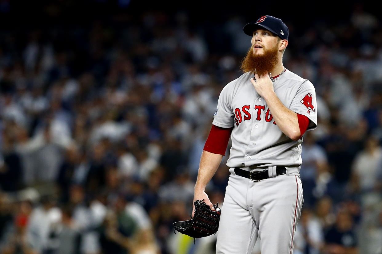 Craig Kimbrel had more to worry about than a beer can during Game 4 of the ALDS. (AP Photo)