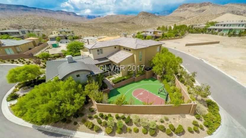 Overhead view<p class="credit">realtor.com</p>