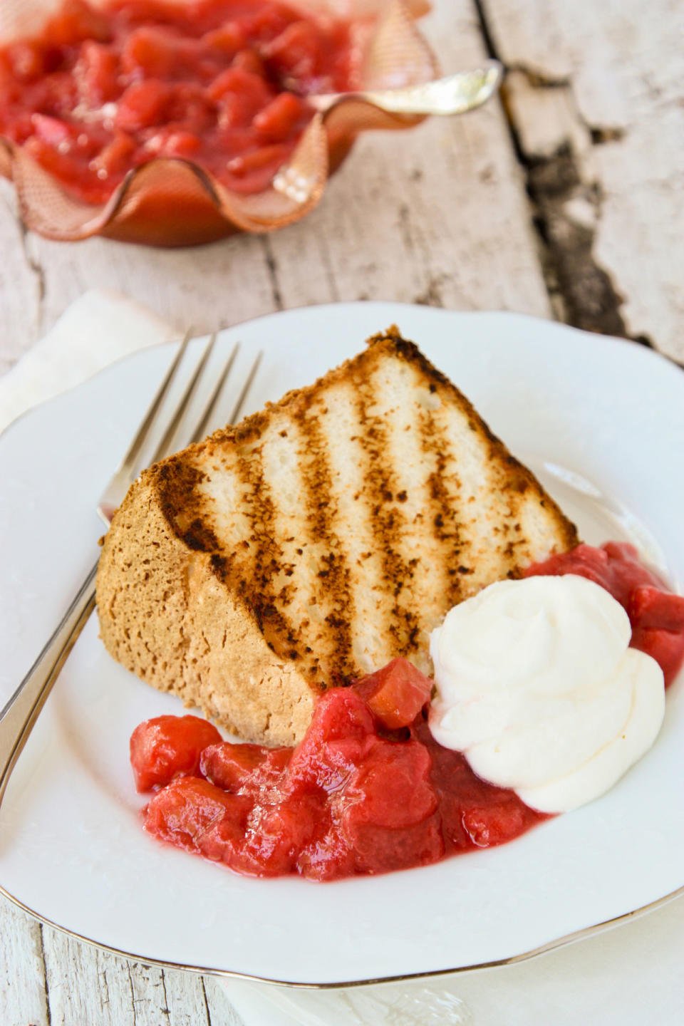 Grilled Angel Food Cake