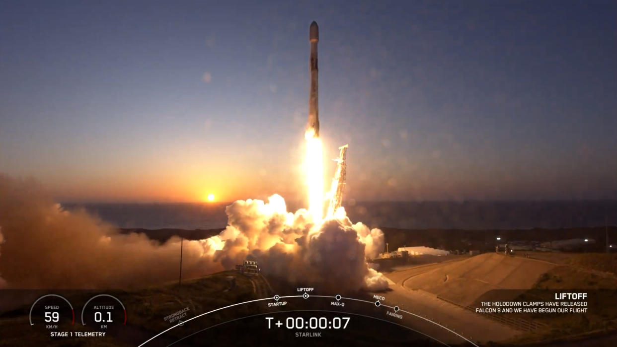  Use listing image as hero A black and white SpaceX rocket lifts off at sunset from California. A SpaceX Falcon 9 rocket lifts off at sunset carrying 21 Starlink satellites from Vandenberg Space Force Base, California on April 6, 2024. . 