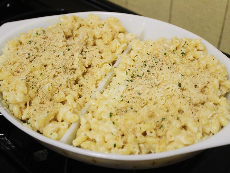 macaroni and cheese with breadcrumbs before being put in the oven