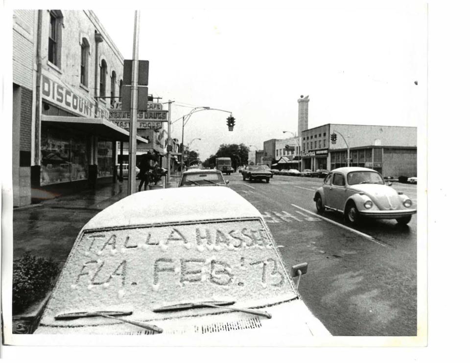 A photo of snowfall in Tallahassee in 1973.