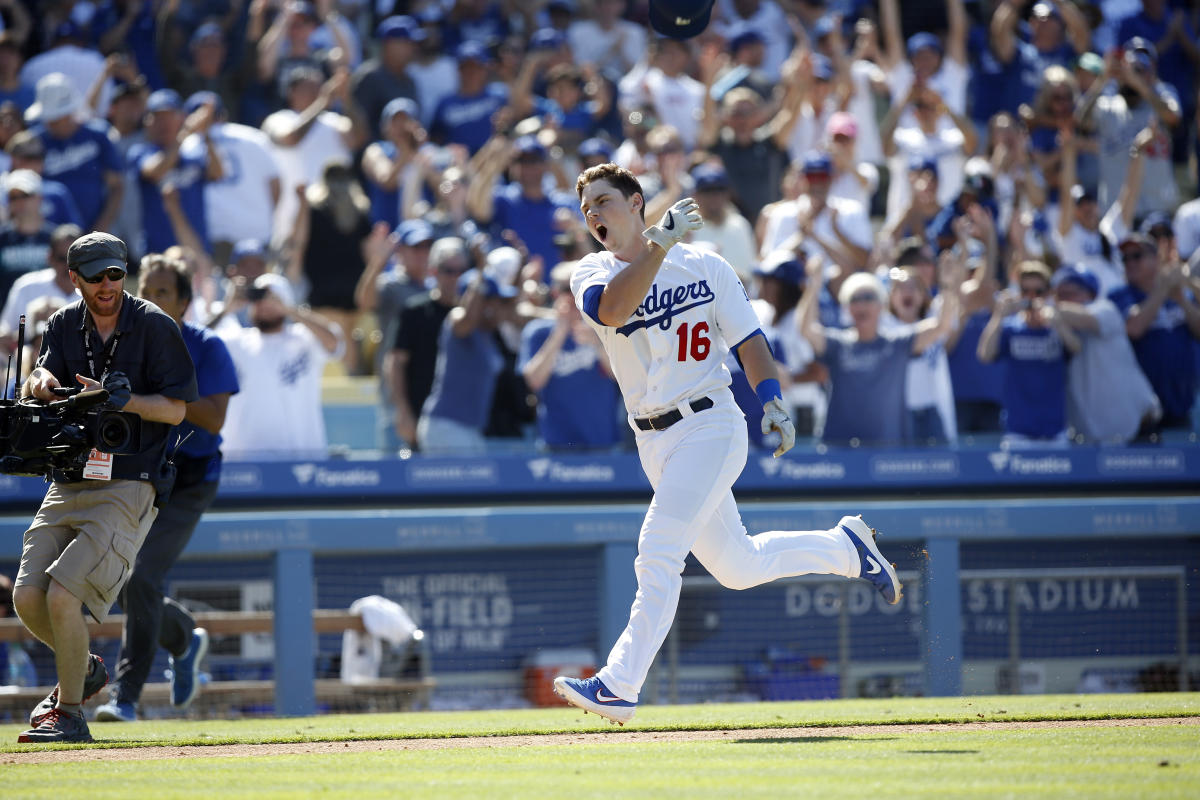 21 Los Angeles Dodgers Vs New York Mets August 28 2004 Stock Photos,  High-Res Pictures, and Images - Getty Images