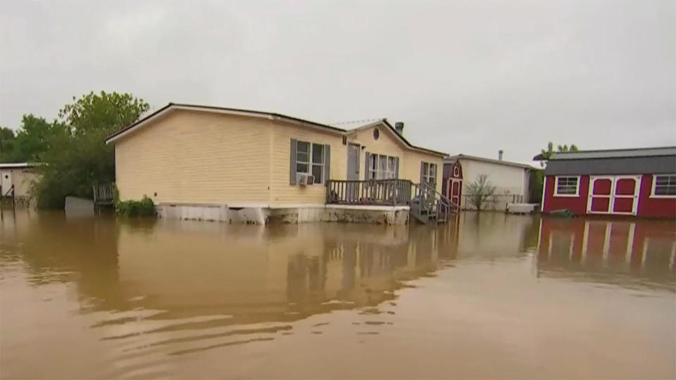 Flooding in Summerville, Ga.  / Credit: CBS News