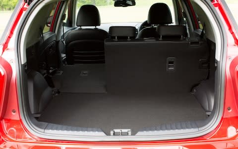 Ssangyong Tivoli XLV boot space