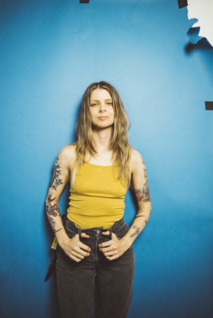 Singer-songwriter Sarah Shook and the Disarmers will play Hernando's Hideaway in early February.