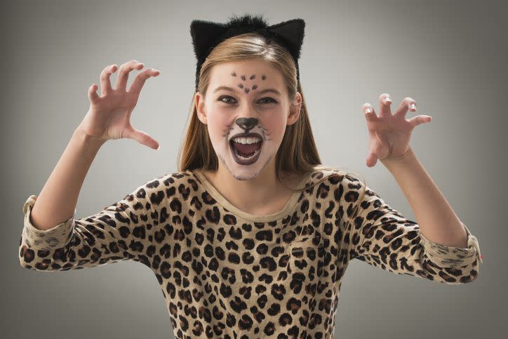 Cat Makeup Ideas for a Purr-fect Halloween Costume