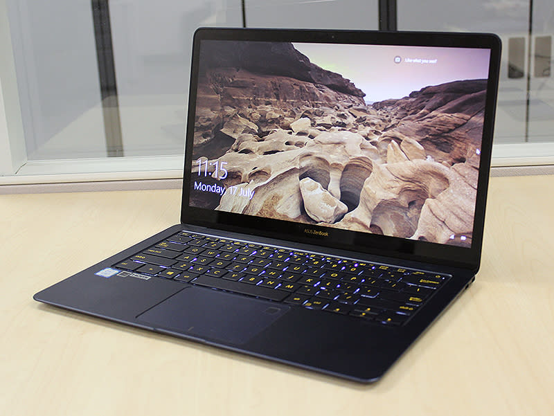 The ZenBook 3 Deluxe is a great notebook if you can overlook some of its performance issues and its less than ideal battery life.