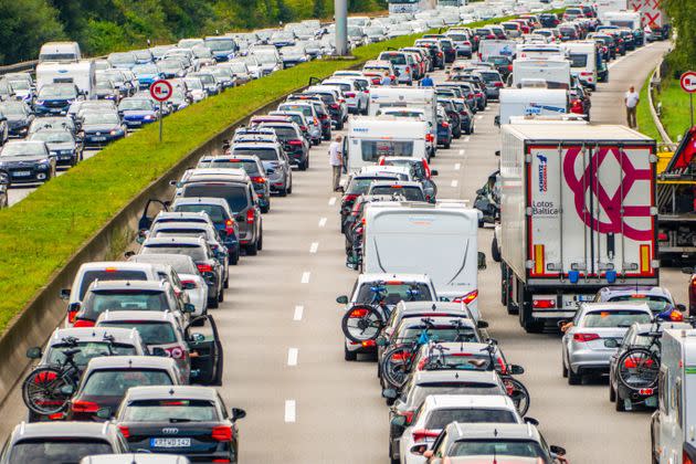 L'autoroute A13 fermée entre Paris et St-Cloud après un vol de câbles (Photo prétexte d'un embouteillage par deepblue4you via Getty Images) (Photo: deepblue4you via Getty Images)