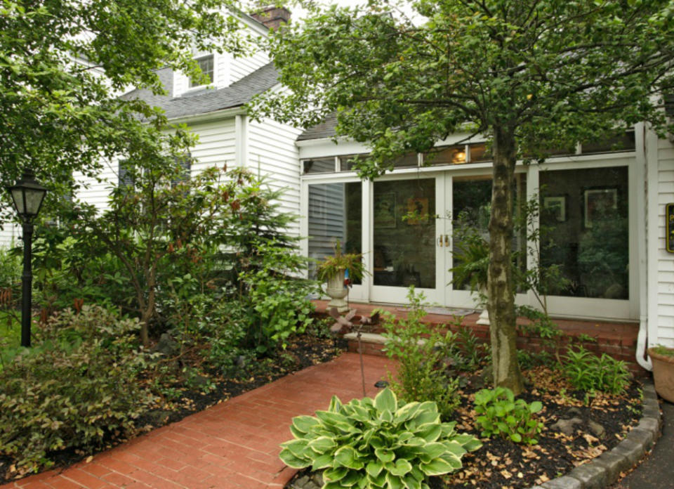 9 Lessons Learned from Tiny Backyards