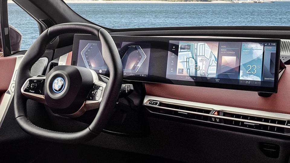 BMW發表全新8代iDrive車載娛樂資訊系統，讓駕駛擁有更強大的數位