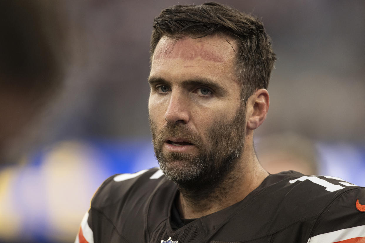 Cleveland Browns quarterback Joe Flacco (15) during an NFL football game against the Los Angeles Rams, Sunday, Dec. 3, 2023, in Inglewood, Calif. (AP Photo/Kyusung Gong)
