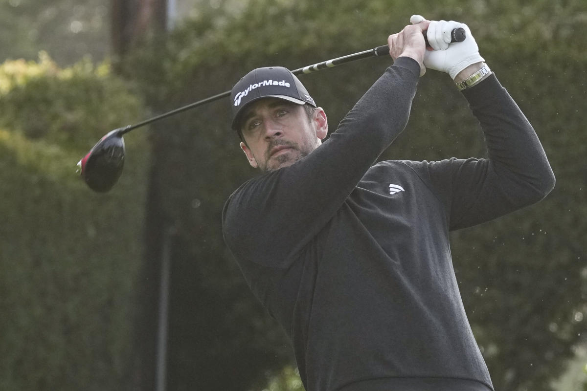 Aaron Rodgers addresses 49ers trade rumors at Pebble Beach Pro-Am