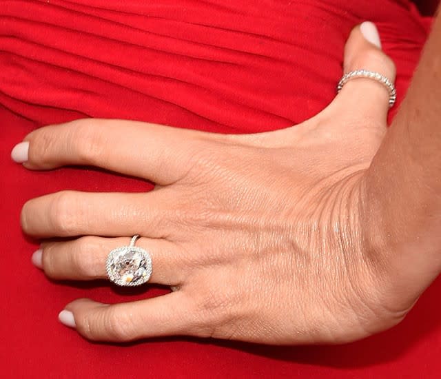 Sofia Vergara Shows Off Huge Ring, Talks Engagement: 'I'm Excited About the  Future!'