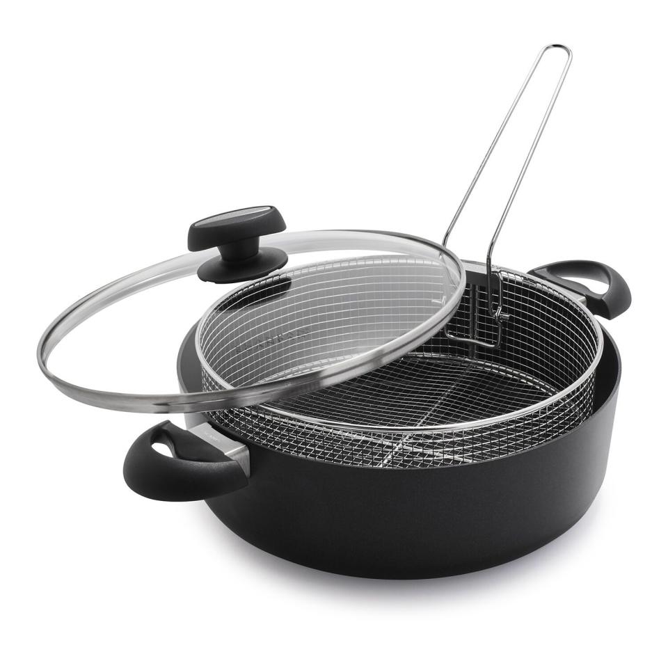 Scanpan ES5 Braiser with Lid and Fry Basket