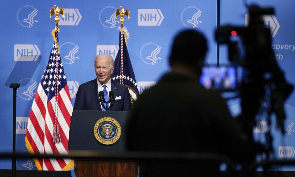 <span>Photograph: Evan Vucci/AP</span>