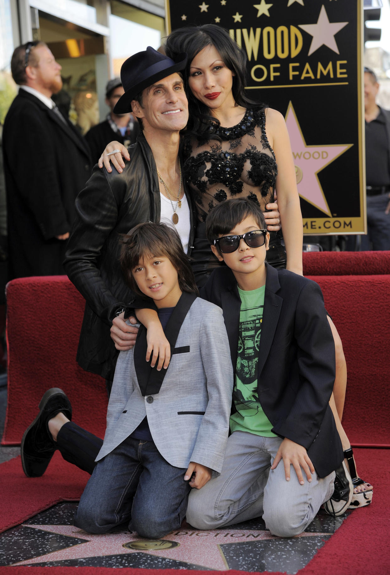 Perry and Etty Lau Farrell with their sons Izzadore and Hezron in 2013 at  Jane's Addiction's Hollywood Walk of Fame star-unveiling ceremony. (Photo: Chris Pizzello/Invision/AP)