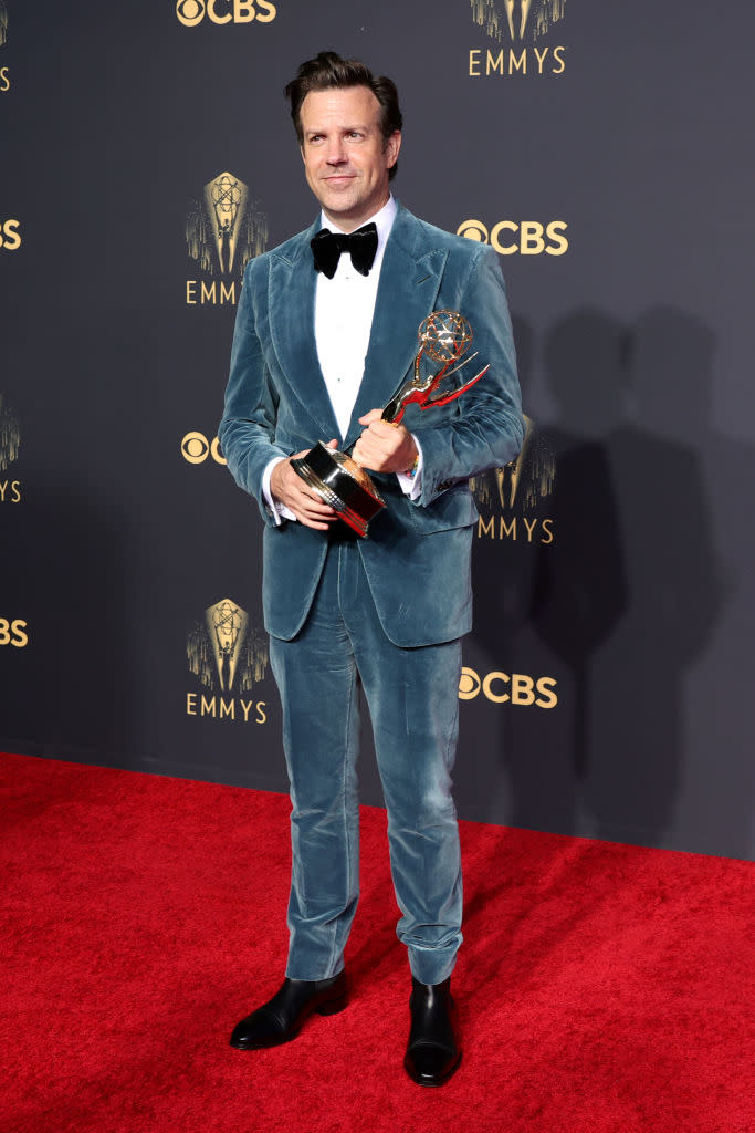 LOS ANGELES, CALIFORNIA - SEPTEMBER 19: Jason Sudeikis, winner of Outstanding Lead Actor in a Comedy Series for 'Ted Lasso', poses in the press room during the 73rd Primetime Emmy Awards at L.A. LIVE on September 19, 2021 in Los Angeles, California. (Photo by Rich Fury/Getty Images)