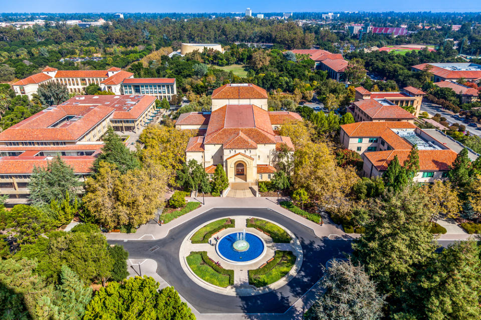 30 Hardest Colleges to Get Into in the US