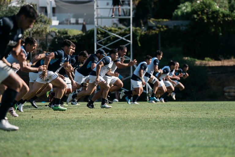 Entrenamiento de los Pumas con vistas al amistoso ante España y el inicio del Mundial de Francia