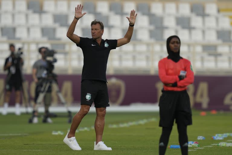 Herve Renard, un francés que se enamoró del fútbol africano, pero terminó en Arabia Saudita