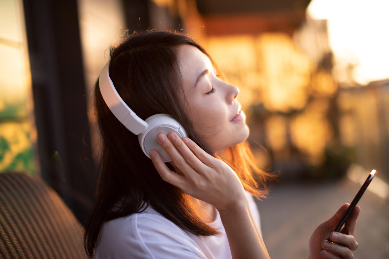 Making the most of a mental health day starts with deciding to take one. Then you can think about timing. Here's what you need to know. (Photo: Oscar Wong via Getty Images)