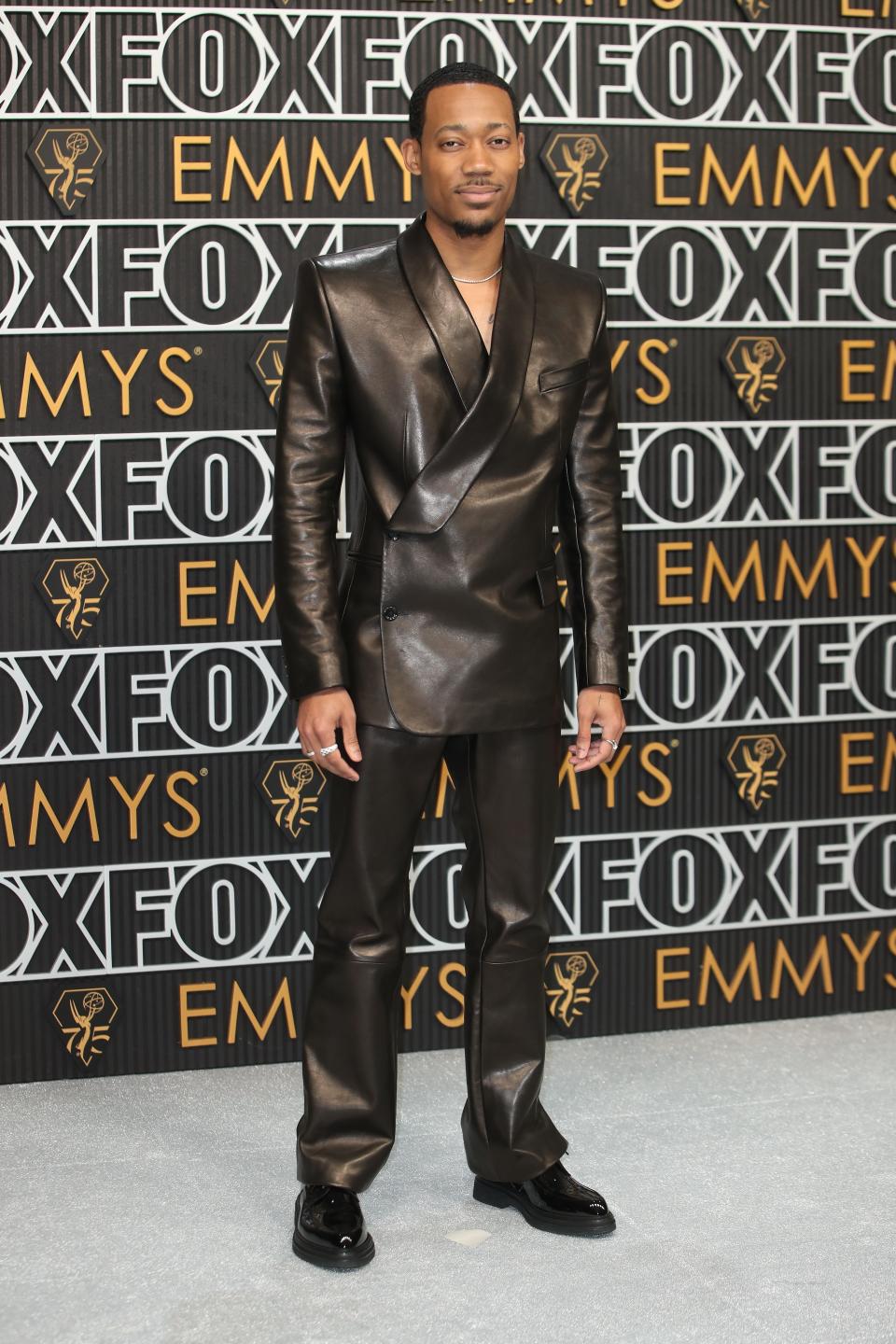 A look that isn't the predictable tux? Tyler James Williams, present.
