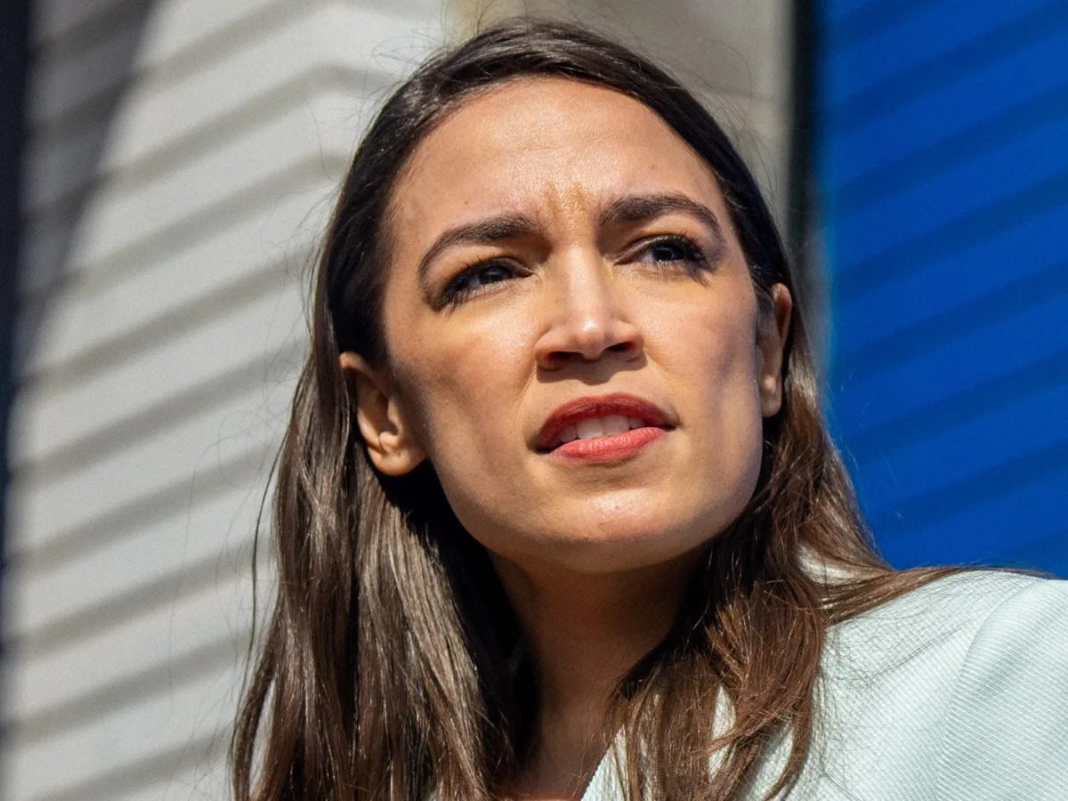 Alexandria Ocasio-Cortez says she's thinking of getting rid of her Tesla after h..