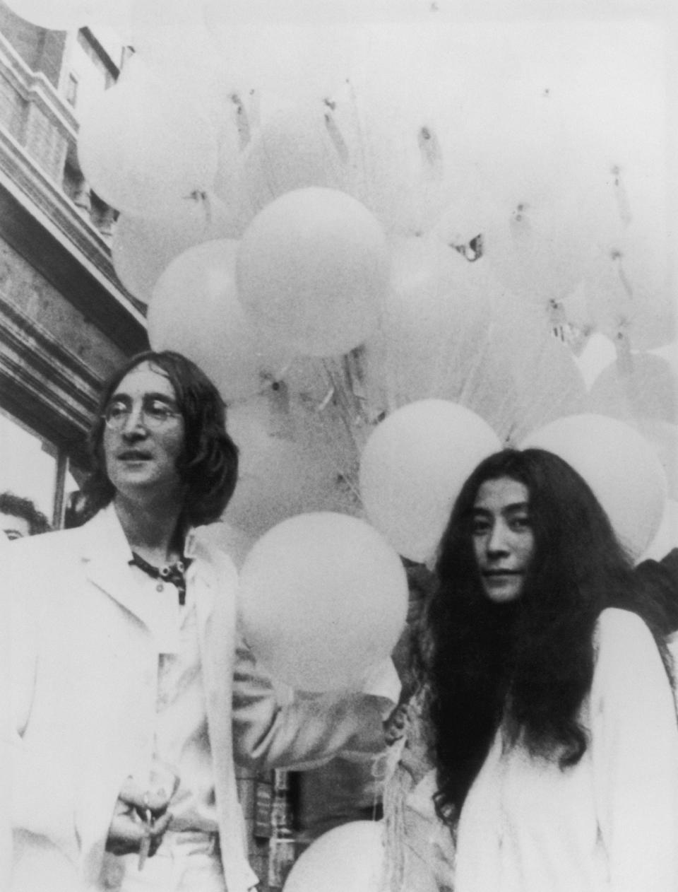 John Lennon and Yoko Ono in 1968. (Keystone Features via Getty Images)