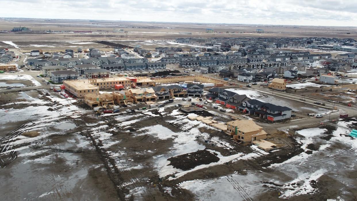 Houses under construction in the east end of Regina in April 21, 2022.  (Cory Herperger/CBC - image credit)